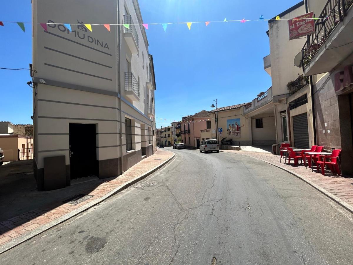 Domu Dina Affittacamere 3 Tertenìa Exteriér fotografie